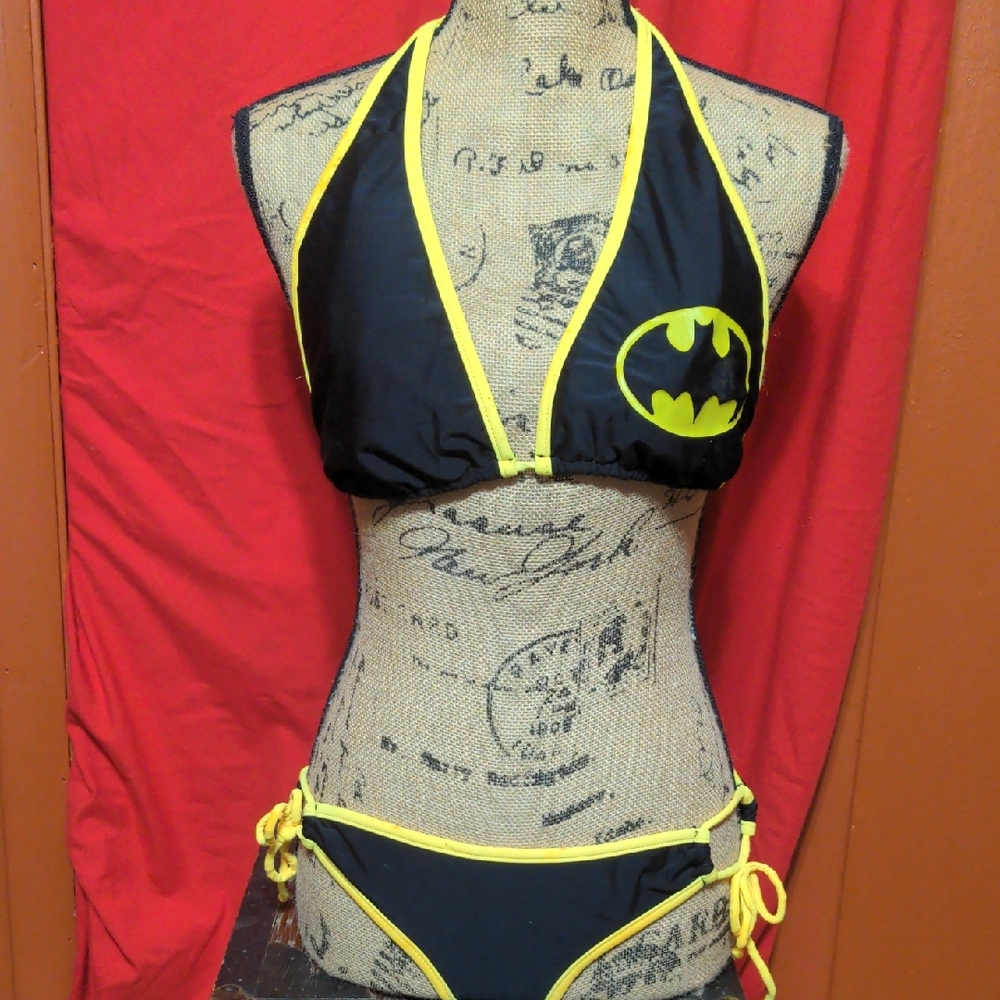 Batman Black and Yellow Women's Bikini
